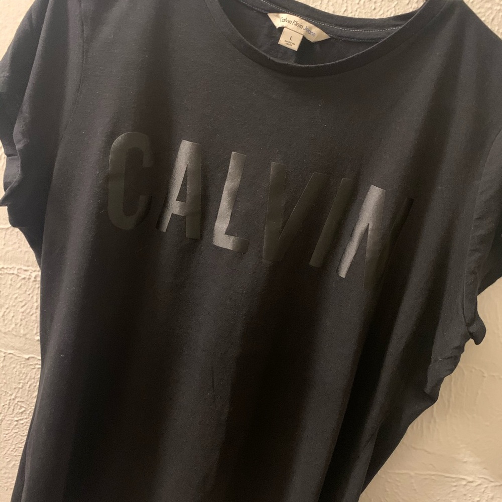 Calvin Klein Graphic Tee Shirt